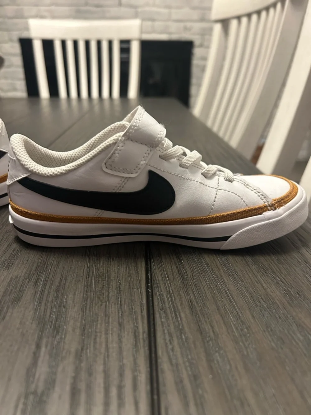 Nike Court Legacy Sneaker - Picture 5 of 11